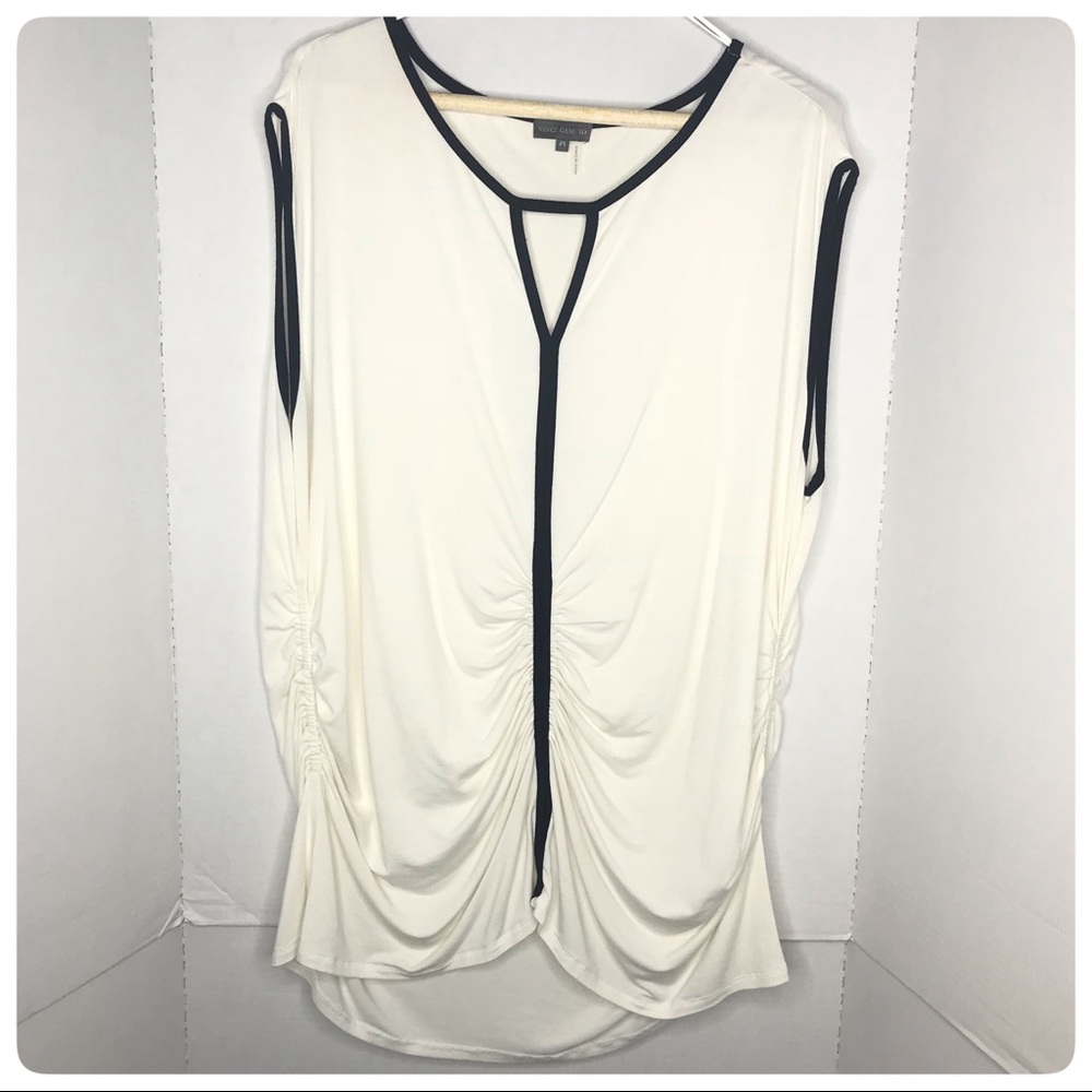 *sold***Vince camuto Top